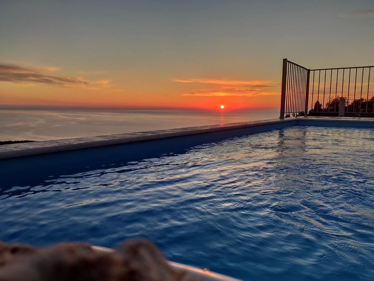 Villa Dioni Fiszkárdo Kültér fotó
